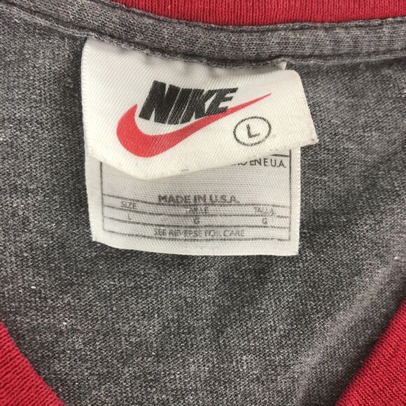 Vintage Nike Men's Shirt V-Neck Sportswear Puffer Patch Logo Large Gray & Red - Picture 4 of 16